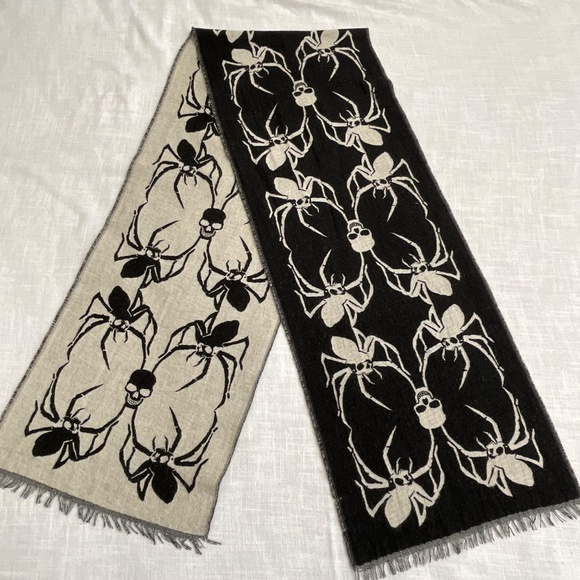 The Kooples Skull-Spider Wool Cotton Unique Rare Scarf 14”x78”Made in Italy - Picture 10 of 10